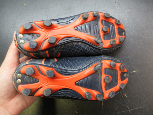 Load image into Gallery viewer, Used Hawkwell Kids Soccer Cleats - Size 10
