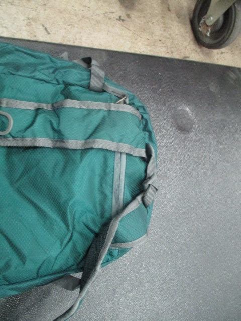 Used Venture Pal 40L Lightweight Packable Travel Hiking Backpack Daypack
