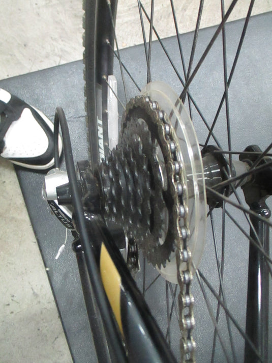 Used Giant Sedona DX 26" 24 Speed Mountain Bike