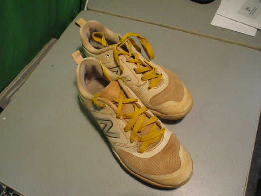 Used New Balance Size 7 Metal Cleats