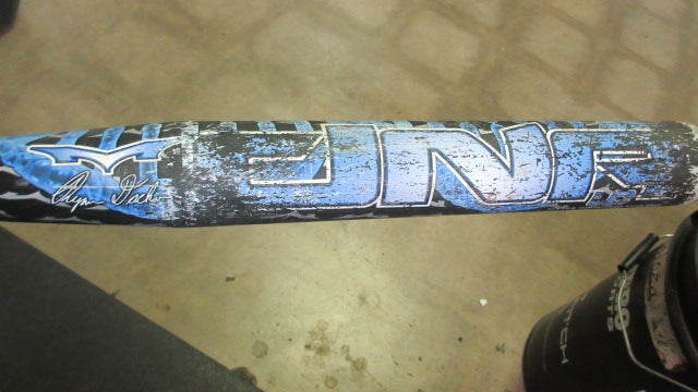 Load image into Gallery viewer, Used Monsta DNA LC 34&quot; (-7) Composite ASA Softball Bat
