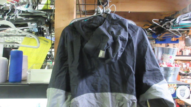 Load image into Gallery viewer, Used FourSquare Wind Breaker Jacket - Size XL
