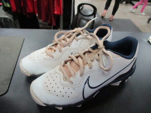 Used Nike Diamond Cleats Size 3.5