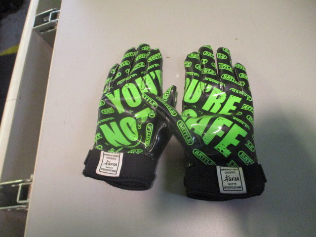 Load image into Gallery viewer, Used Battle Youth Small Football Glove
