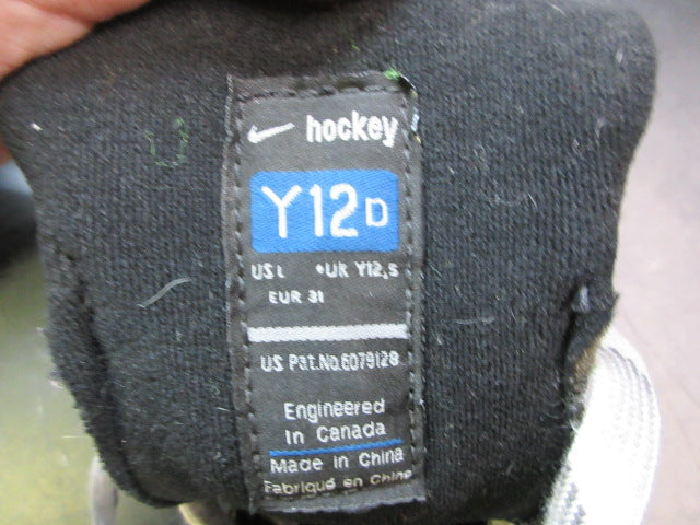 Load image into Gallery viewer, Used Nike Jr Hockey Skates - Size Youth 12
