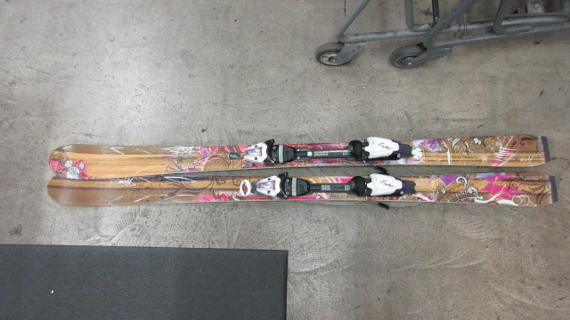 Load image into Gallery viewer, Used Fischer Koa 78 RF Skis w/ V9 RF Bindings - Women's 2012- 161cm
