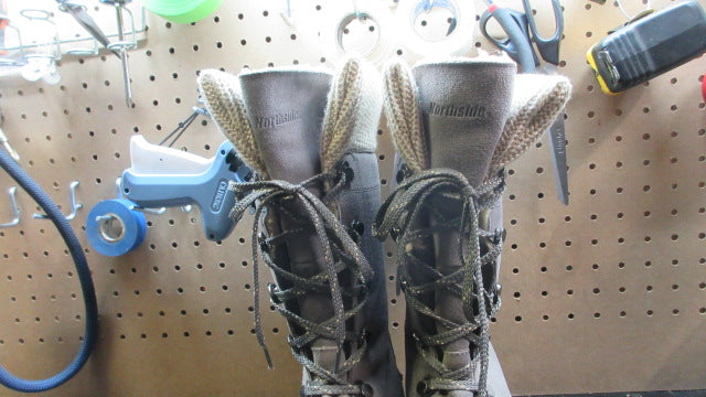 Load image into Gallery viewer, Used Northside Thinsulate Winter Boots - Size 7
