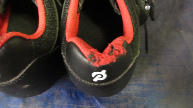Load image into Gallery viewer, Used Peloton Cycling Shoes Adult Size 41 / 8/ 10.5 - wear on toes and heel
