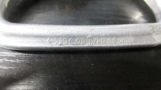 Load image into Gallery viewer, Used Black Diamond Screwgate Carabiner

