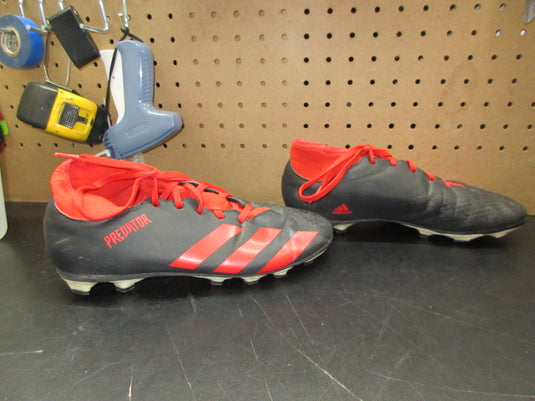 Used Adidas Predator Soccer Cleats - Size 6