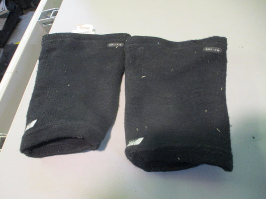Used Nike Size M/L Volleyball Knee Pads