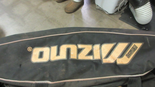 Load image into Gallery viewer, Used Mizuno Equipment Bag - wear
