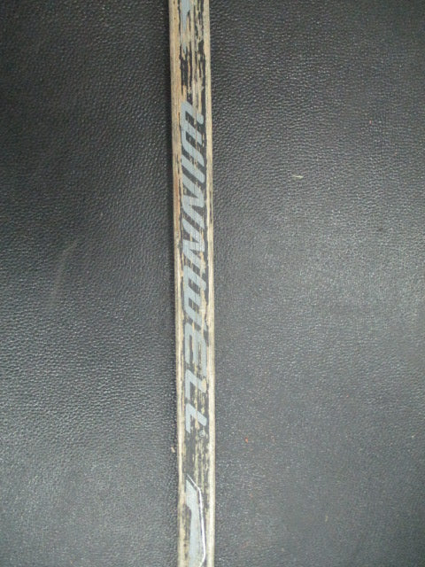 Load image into Gallery viewer, Used Winnwell RXW1 45&quot; Wood Hockey Stick - RH
