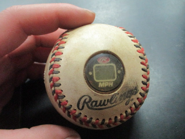 Load image into Gallery viewer, Used Rawlings Radar Ball - Needs Batteries
