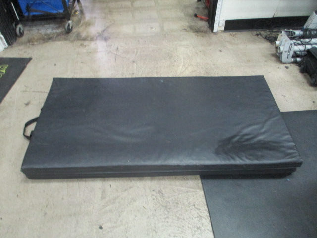 Load image into Gallery viewer, Used 4&#39; x 8&#39; Black Folding Tumbling Mat
