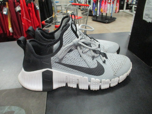Load image into Gallery viewer, Used Nike Free Metcon 3 Size 10 Running Shoes
