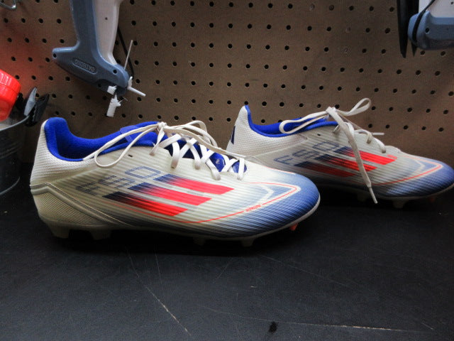 Load image into Gallery viewer, Used Adidas F50 Club Firm Ground Soccer Cleats - Size 11
