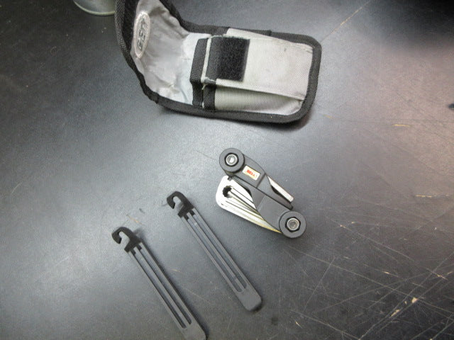 Load image into Gallery viewer, Used Bell Bicycle Emergency Tool Kit/Storage Pouch
