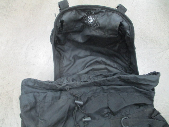 Load image into Gallery viewer, Used Wenzel Black Hiking Backpack
