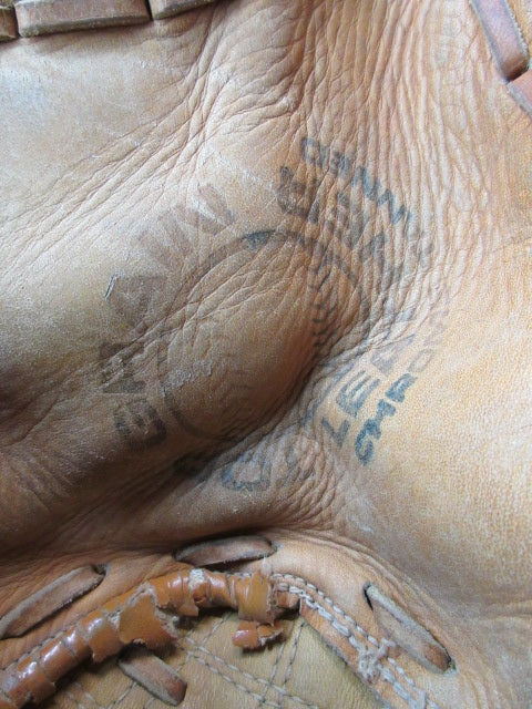 Load image into Gallery viewer, Used Winner's Choice Pro Model Chrome Tanned First Basemans Leather Glove - RHT
