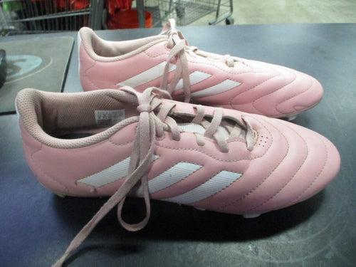 Used Adidas Pink Soccer Cleats Size 8