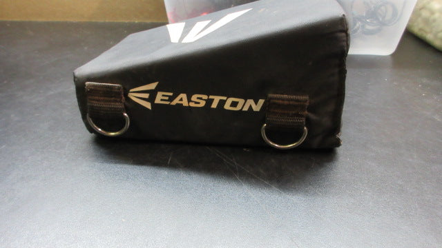 Load image into Gallery viewer, Used Easton Knee Saver - QTY 1
