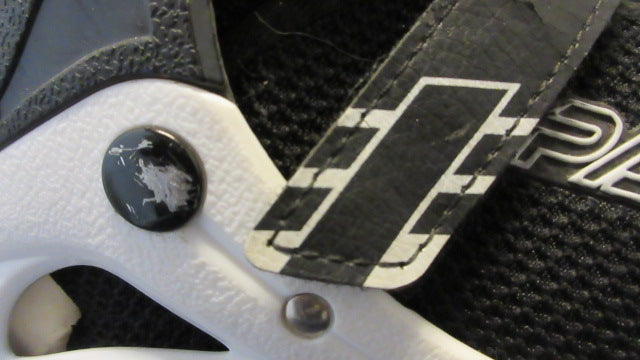 Load image into Gallery viewer, Used Papaison ABEC-7 Adjustable 5- 7.5 Roller Blades
