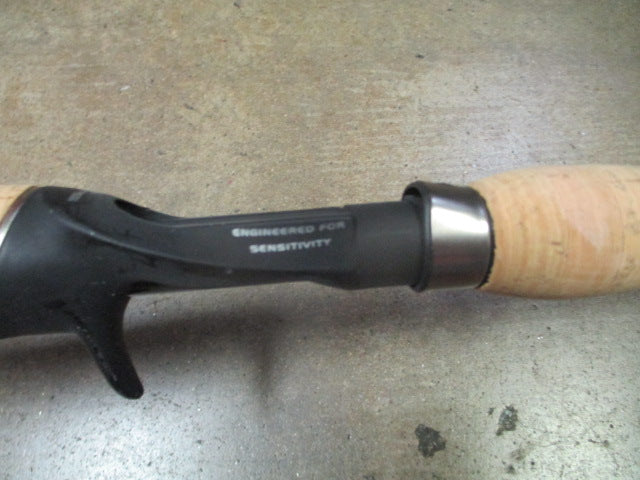 Load image into Gallery viewer, Used Bass Pro Shops Pro Qualifier 70 Million 7" Fishing Pole
