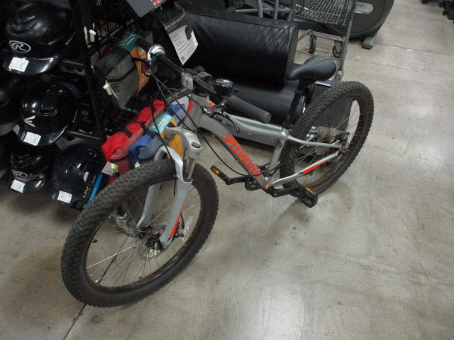 Load image into Gallery viewer, Used Specialized RipRock 24 Wide+ Tires and Trail Suspension Mountain Bike
