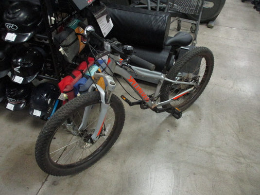 Used Specialized RipRock 24 Wide+ Tires and Trail Suspension Mountain Bike