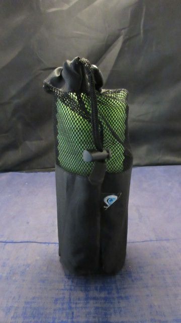Load image into Gallery viewer, Used Speed Stack Cups - 12 Cups - hole on bag/ crack on cup
