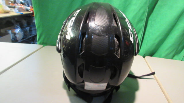 Load image into Gallery viewer, Used CCM FL 40 Hockey Helmet (Broken Adj Latch)
