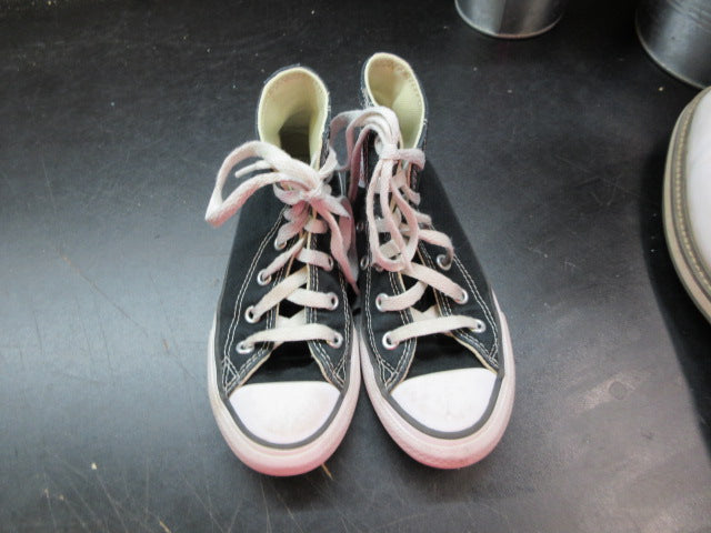 Load image into Gallery viewer, Used Converse Chuck Taylor All Star Sneakers - Size Youth 12
