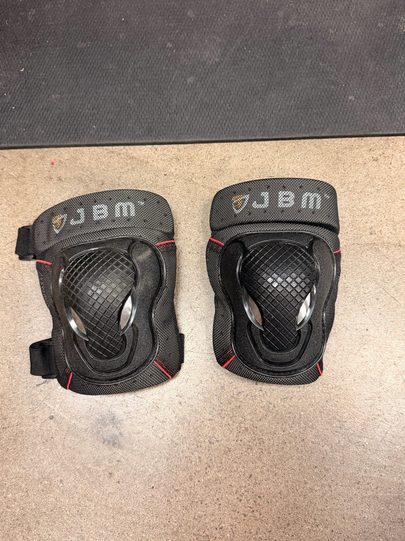 Load image into Gallery viewer, Used JBM Skate Knee Pads Size Large
