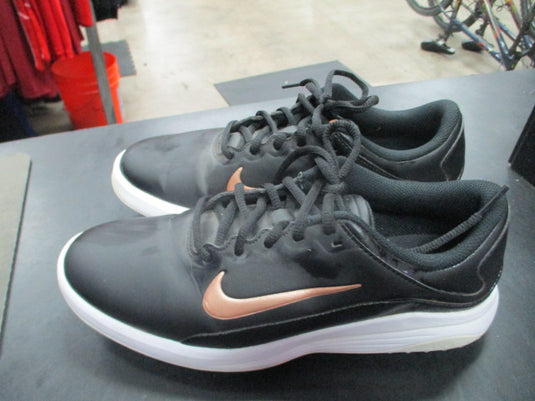 Used Nike Golf Shoes Size 8.5