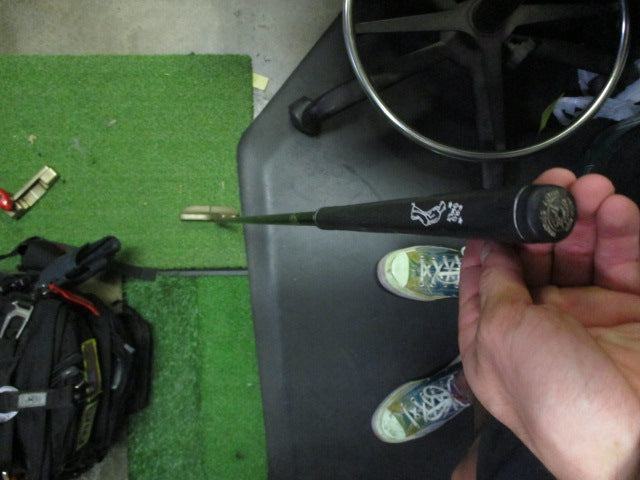 Load image into Gallery viewer, Vintage Acushnet Bullseye Wide Flange Right Hand Putter
