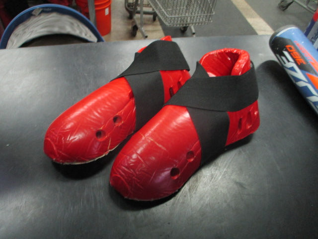 Load image into Gallery viewer, Used Martial Arts Foot Pad Protectors No Size Visible
