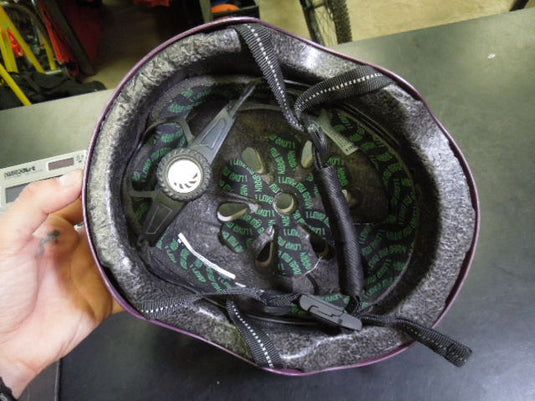 Used Nutcase Adjustable Bike Helmet Size M