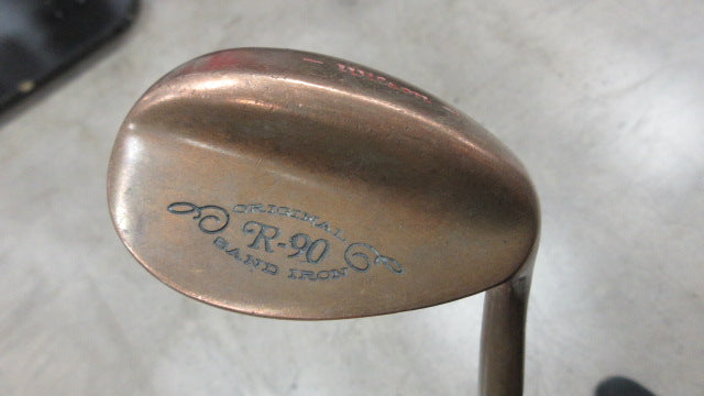 Load image into Gallery viewer, Used Wilson Original Sand Iron R-90 36&quot;
