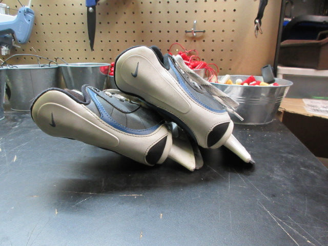 Load image into Gallery viewer, Used Nike Jr Hockey Skates - Size Youth 12
