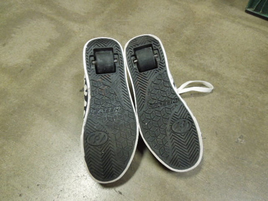Used Heelys Size Youth 3