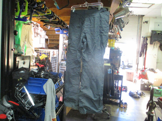 Used Columbia XL Winter Snow Pants