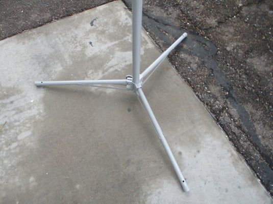 Used Wondershade Ultimate 5' Portable Sun Protection