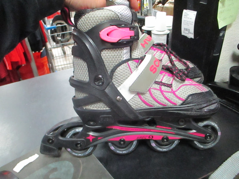 Load image into Gallery viewer, Used Schwinn ABEC 5 Size 1-4 Adjustable Roller Blades
