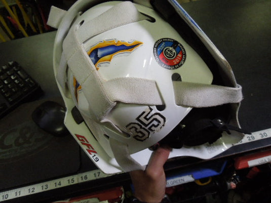 Used CCM GFL 1.9 Senior Ice Hockey Goalie Mask Size 6 3/4 - 7 1/4