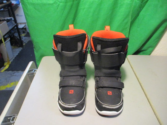 Used Salomon Launch Size 12K Snowboard Boots (Has Wear)