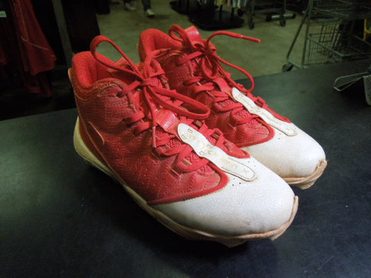 Used Under Armour BH SHOW Baseball Cleats Size 4.5Y