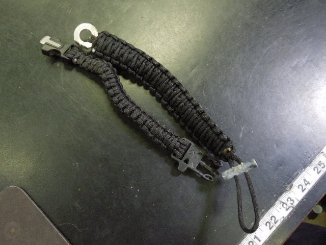 Load image into Gallery viewer, Used Paracord Survival Bracelet

