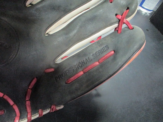 Load image into Gallery viewer, Used NV Baseball Pro Series Custom 12" ball Glove in Red
