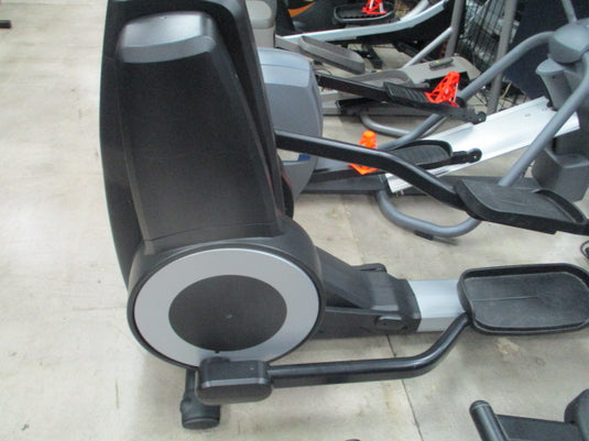 used Life Fitness 95XS Commercial EllipticalFunctional But (needs Service)